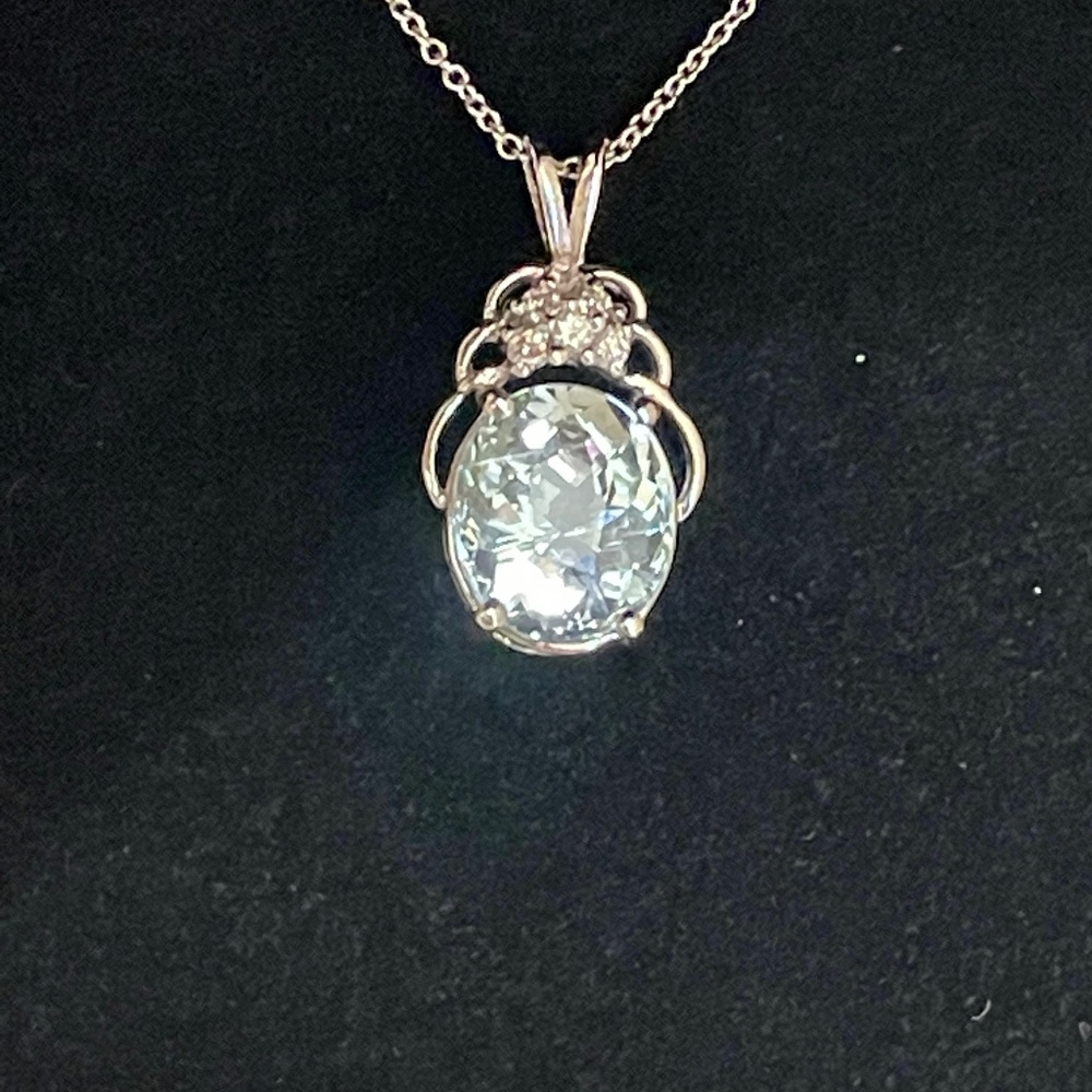 Untreated Brazilian aquamarine necklace